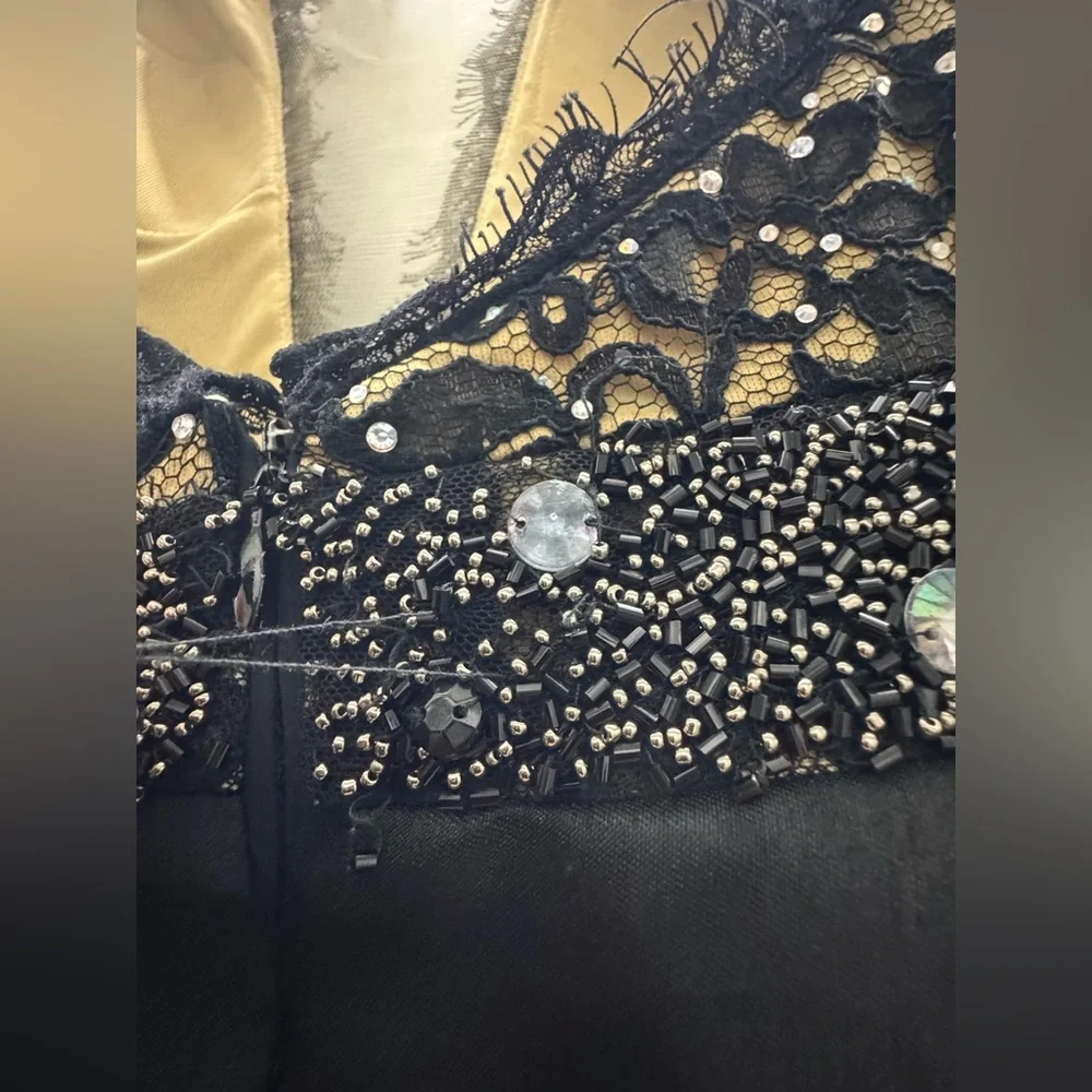 Rimini Couture Black & Gold Lace Open Back Evening Gown – Size 4 - Picture 7 of 12